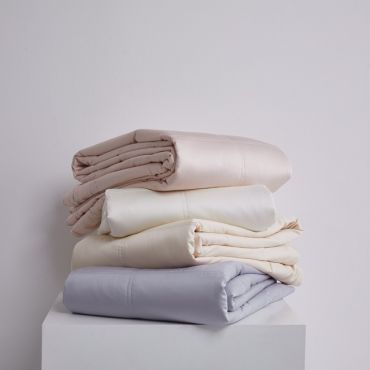 The Ultimate Washable Silk Light Comforter